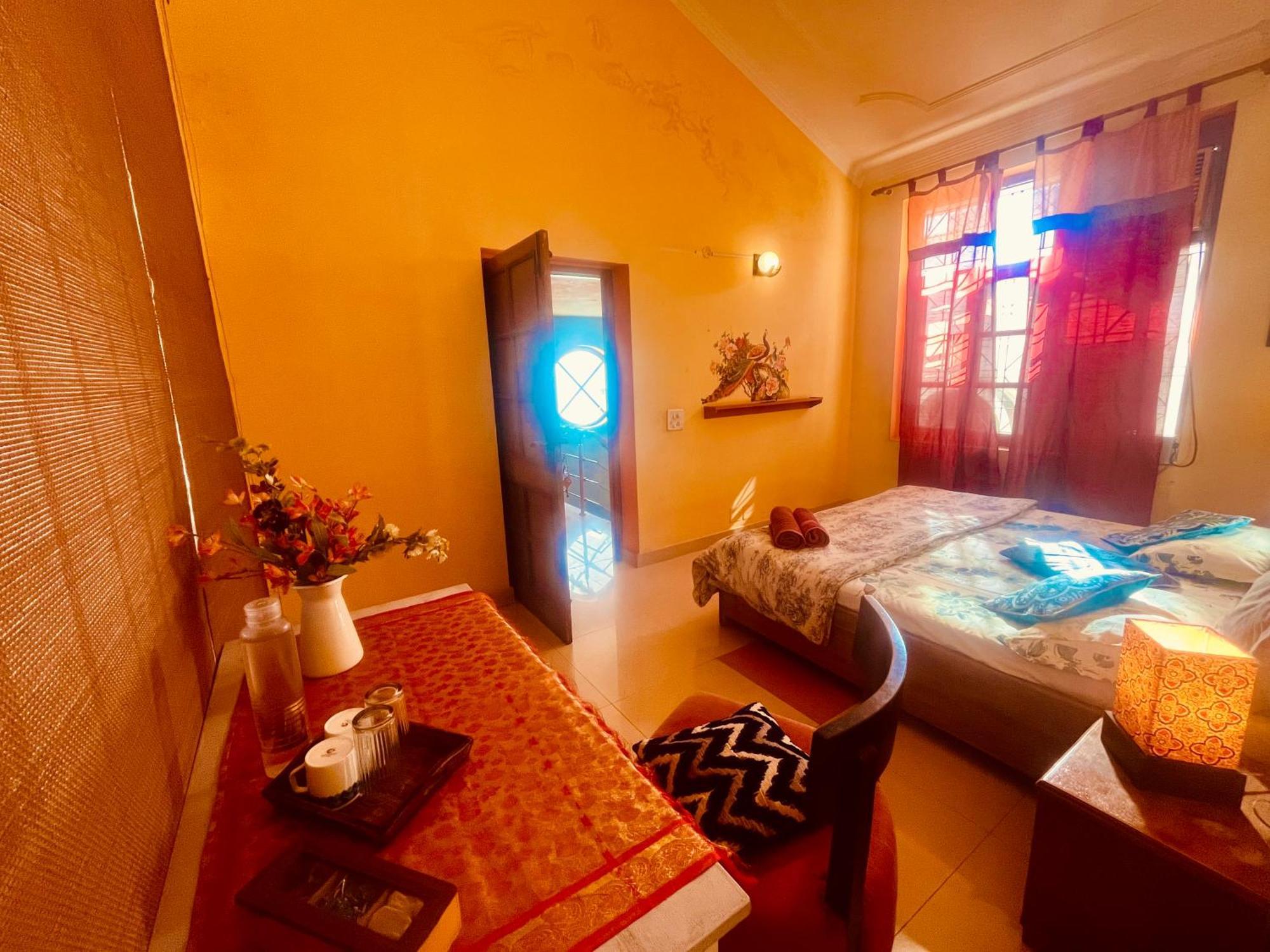 Ganga Vatika Boutique Hotel, Rishikesh Exterior photo