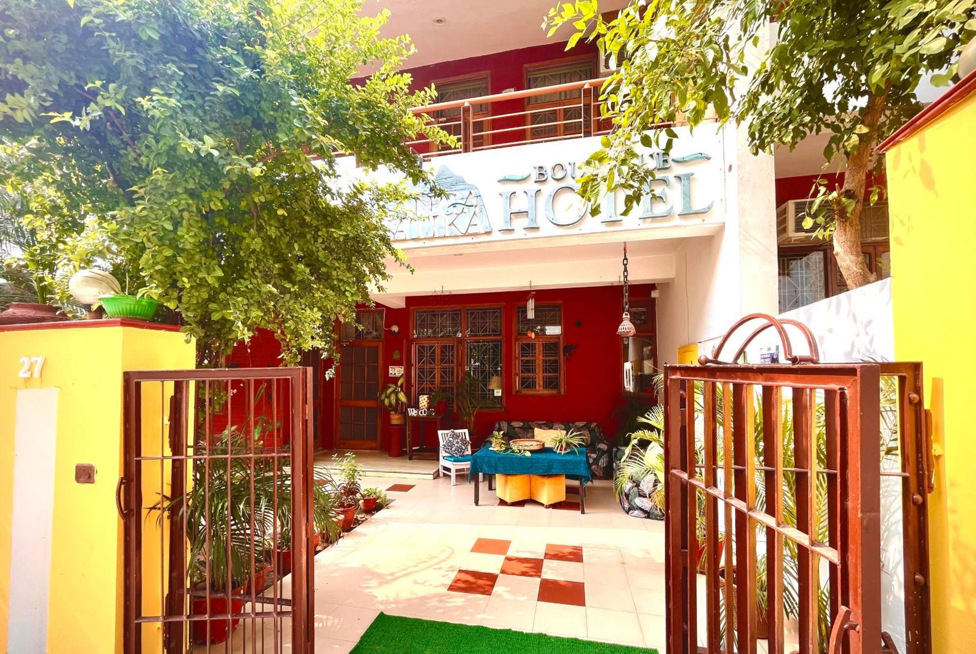 Ganga Vatika Boutique Hotel, Rishikesh Exterior photo
