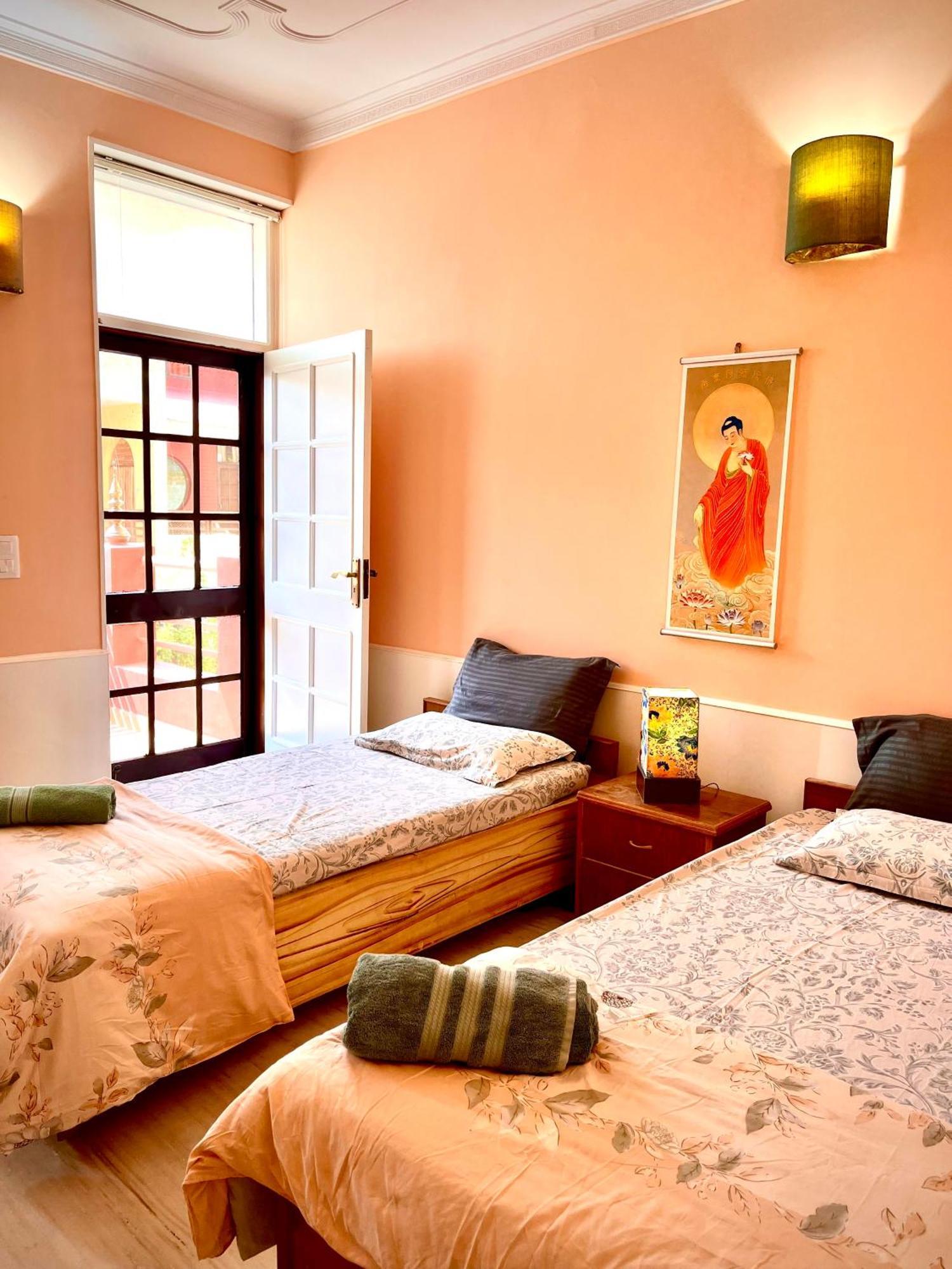 Ganga Vatika Boutique Hotel, Rishikesh Exterior photo